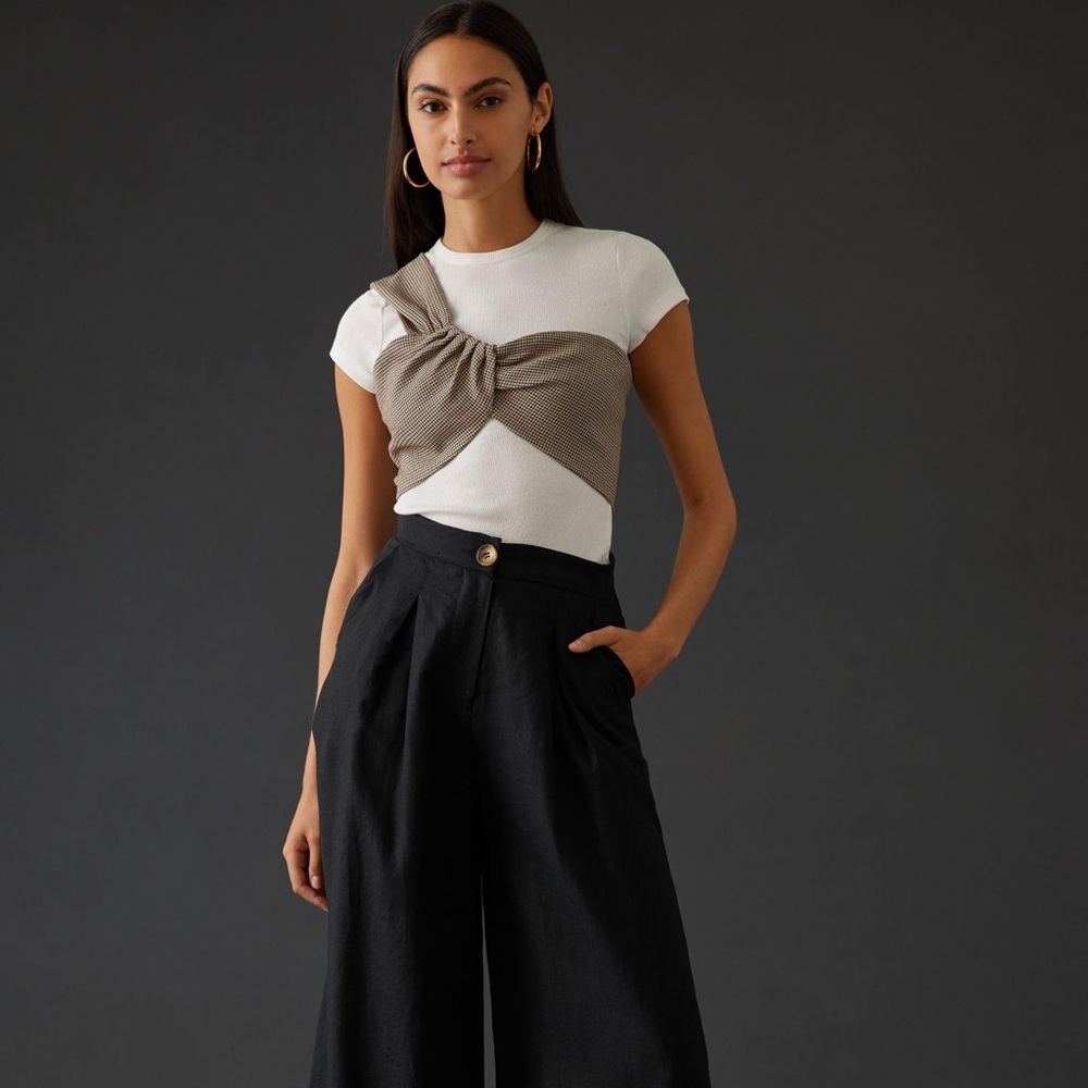 NWT twist crop top from Anthropologie.